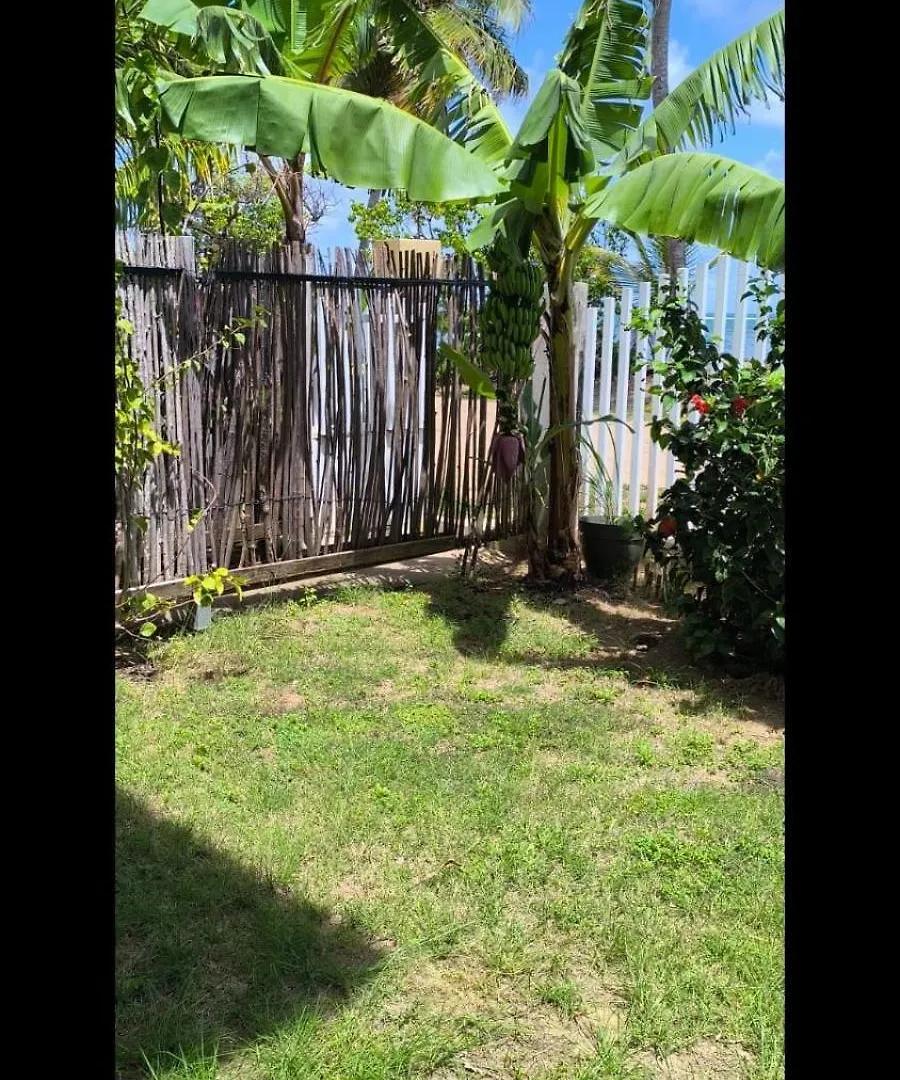 Kozy Kaz - Les Pieds Dans L Eau Apartment La Trinite Martinique